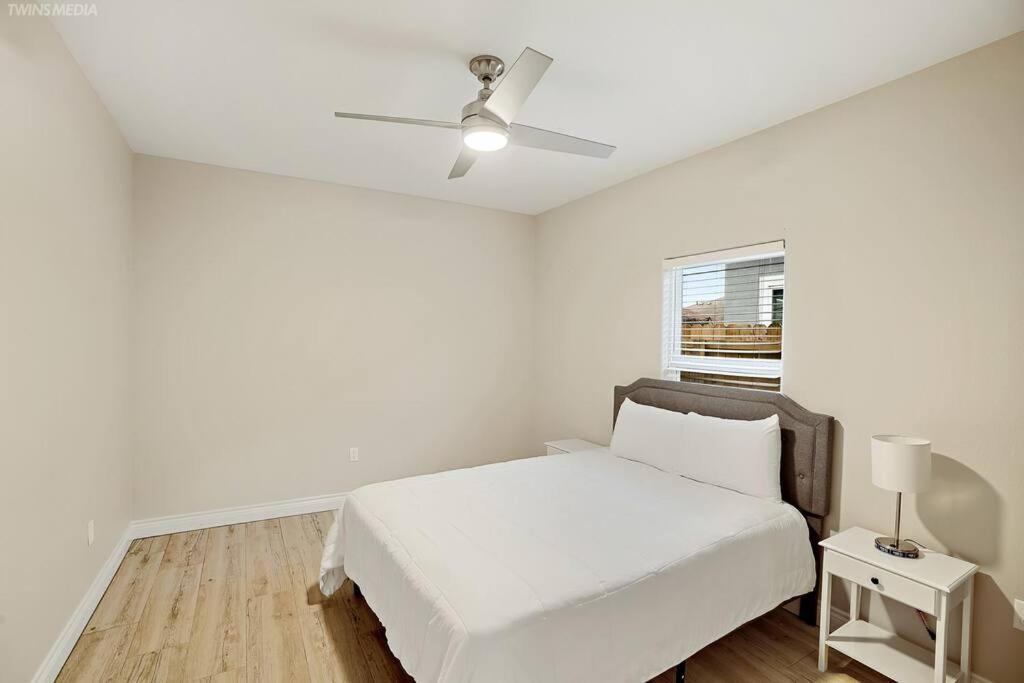 Luxurious Coastal Retreat Brand New 4Br Home With Fast Wifi, 15 Min To Beach! コーパスクリスティ エクステリア 写真